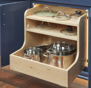 Drawer for pots