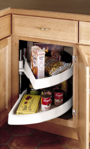 Rotating corner cabinet pullout