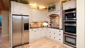 Kitchen cabinets and appliances planning