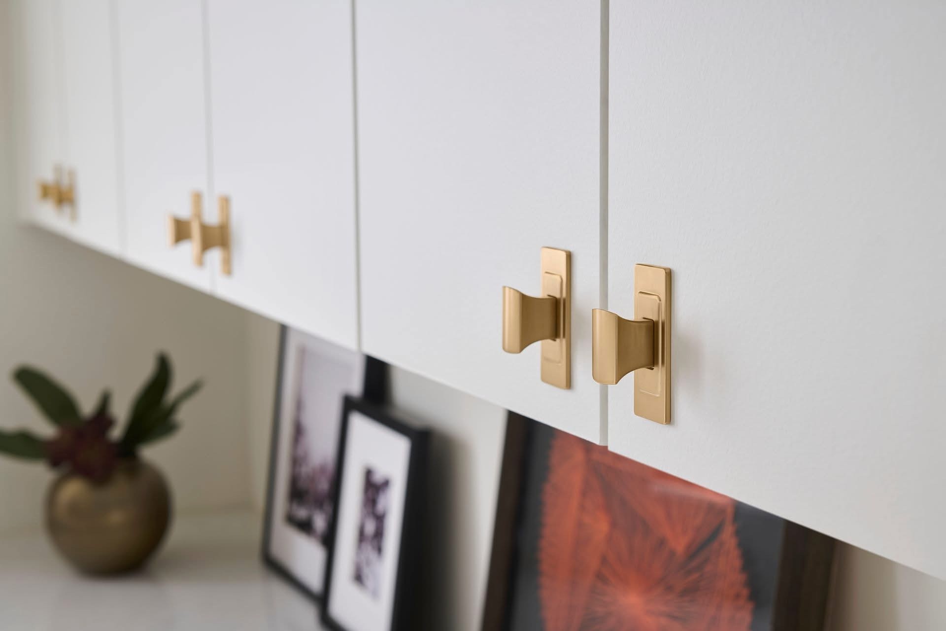 Atlas: Zander Collection Cabinet Design